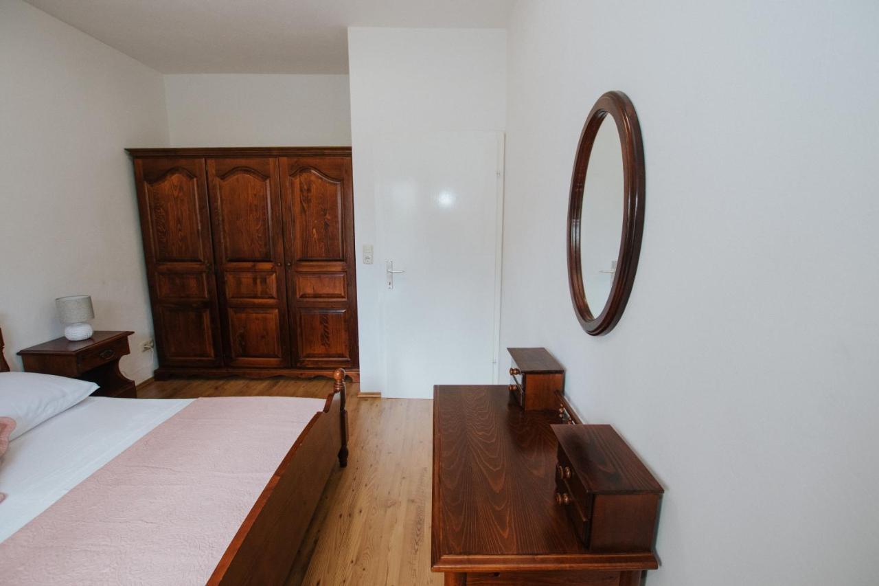 Apartment Deni سولين المظهر الخارجي الصورة